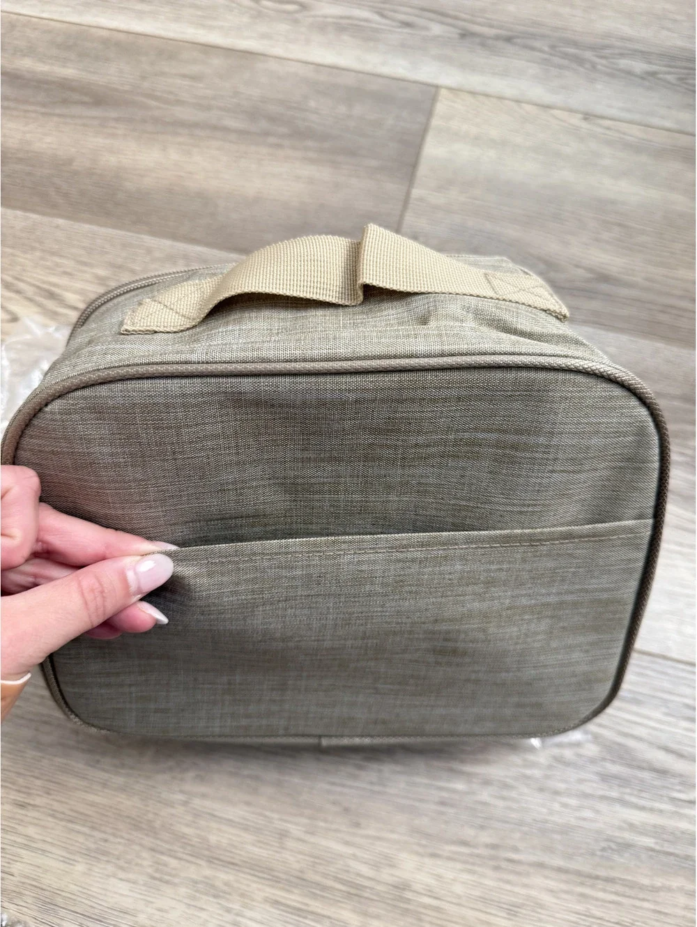 NEW! Insulated Beige Lunch Bag Cooler with Handle